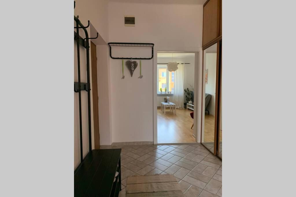 Tichy Apartman Blizko Centra Apartment Trencin Bagian luar foto