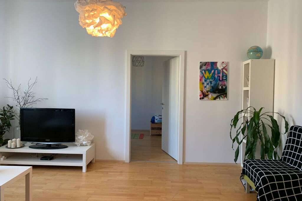 Tichy Apartman Blizko Centra Apartment Trencin Bagian luar foto